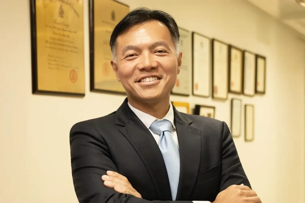 Dr Lincoln Tan